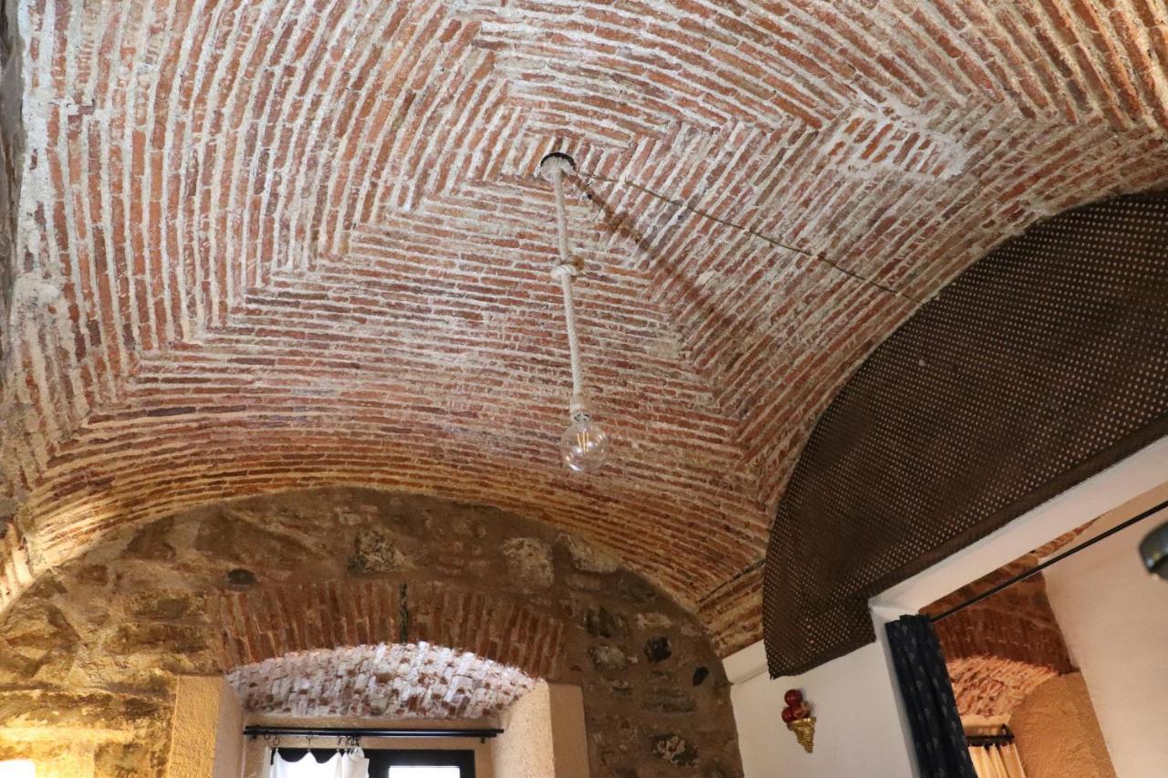Apartamentos Las Buganvillas Caces Exteriör bild