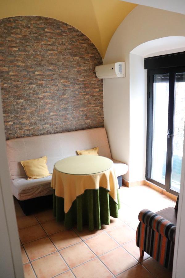 Apartamentos Las Buganvillas Caces Exteriör bild